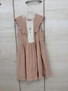 Popelin 刺繍ワンピース　4Y