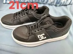 DC ブラック スニーカー