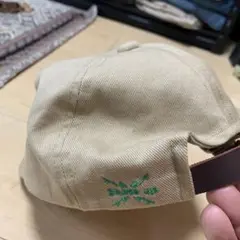 エンパイアキャップ