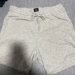 【即完売商品】H＆Mグレーハーフパンツ