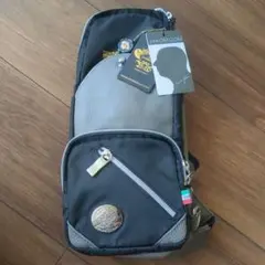 新品✨️オロビアンコ　ボディバッグ