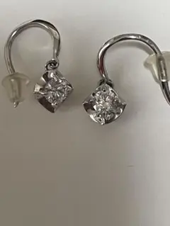 蛯原友里着用 forevermark プラチナ ピアス 各0.15ct デビアス 蛯原友里着用 forevermark プラチナ ピアス 各0.15ct デビアス