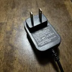 電源アダプター　髭剃り　（送料込み、匿名配送）