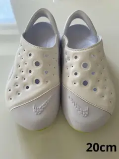 Nike ホワイト サンダル　20cm 箱無し発送