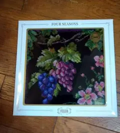 FOUR SEASONS 葡萄秋ハンカチ