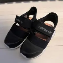 adidas ベビーサンダル 黒 11.5cm