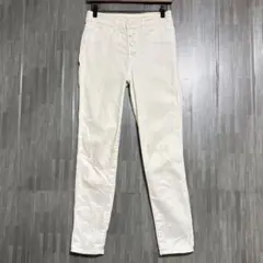 Item thumbnail for item 95fd6df1-441e-4f27-a6bf-b9c7577ed32a