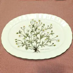 ドイツ　Eschenbach エッシェンバッハ製 オーバル皿 カモミール花柄