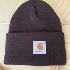 Carhartt ダークブラウン ニット帽　１回使用