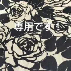 生地 布地 布 ツイル生地 薔薇 バラ柄 ブラック