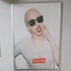 2025年最新】supreme ポスター ガガの人気アイテム - メルカリ
