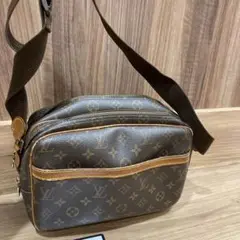 LOUIS VUITTON ルイヴィトン リポーターPM ショルダーバッグ 人気