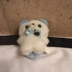 リボン付き白水色ぬいぐるみ