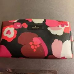 ケイト・スペードのポーチ　kate spade newyork