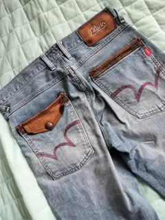 送料込み★EDWINブルートリップ　お洒落なダメージデニム　日本製　size30