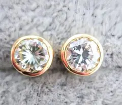 K18ダイヤピアス（覆輪留め）0.49ct 0.49ct