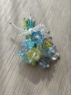 ビーズフラワーチャーム　ビーズキーホルダー　ブルーブーケ