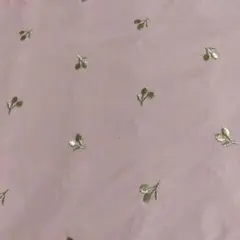 大人気　ピンク生地 　刺繍葉入り