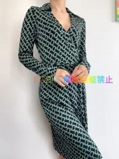 超美品 DVF シルク100%　幾何学ラップドレス