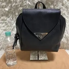 美品 ハンドバック 黒 止め金具 リュック紐欠品
