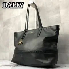 美品 バリー トートバッグ ドッグチャーム ゴールド金具 レザー A4可能 黒