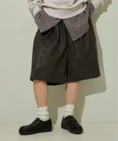 NAUTICA フェイクレザー ショートパンツ