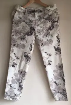 MACPHEE ストレッチ 花柄パンツ