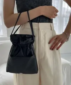 【美品】olu. ドローストリングバッグ