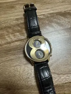muta8 時計　ブラック✖️ゴールド　美品
