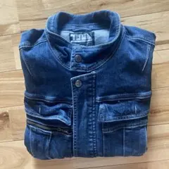 Item thumbnail for item 9bff8ff0-c555-48de-b10b-ada37e184900