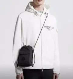 2025年最新】MONCLER サコッシュの人気アイテム - メルカリ