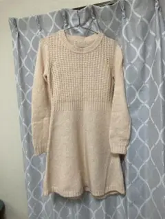 新品未使用ピンクニットワンピース