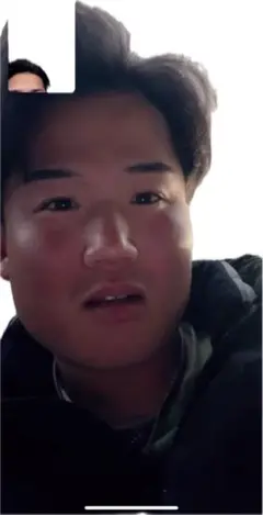 やでぃー
