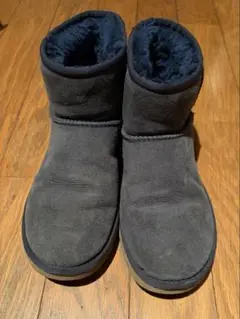 Item thumbnail for item c875acd6-a3a3-47a9-b7bf-a4a5ec484df8