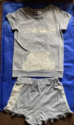 レディース　グレー LOVE ME?? Tシャツ ショートパンツセット　Mサイズ