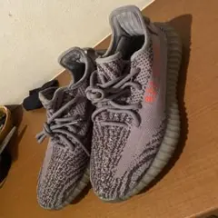 Yeezy Boost 350 V2 グレー