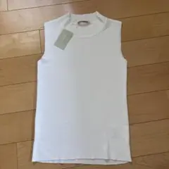 NinaetLina ノースリーブニット　トップス　白