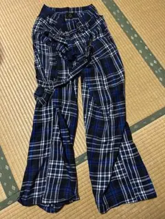 チェック　パンツ　女子