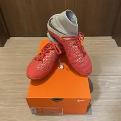 ナイキハイパーヴェノムAG-PRO