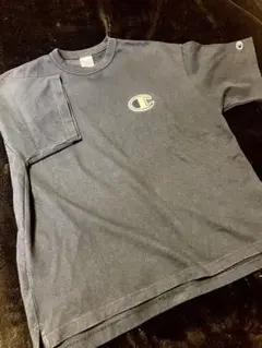Champion Tシャツ