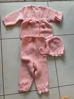 LOVELY ニット　セットアップ　トップス　ズボン　帽子　巾着　ピンク
