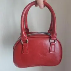 レッド ハンドバッグ