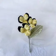 1331 布花 ビオラ コサージュ ハンドメイド 卒業入学式 結婚式