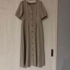 ベージュ 半袖 ボタン付きシャツワンピース