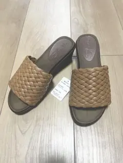 Shutte（シュッテ） リゾートミュールサンダル Shutte