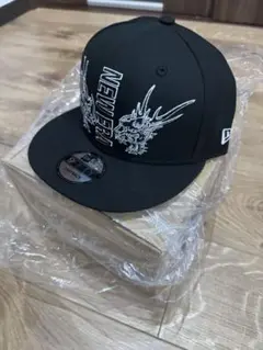 新品未使用　春日一番　ニューエラ　キャップ　7 3/8 龍が如く　new era 59FIFTY 龍が如く8 春日一番 ブラック | ニューエラオンライン