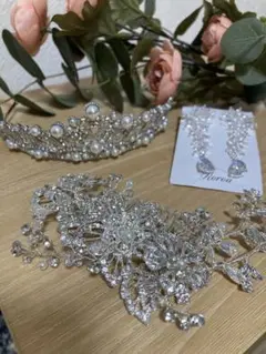 ブライダル　ヘッドドレス　ティアラ　ジルコニアピアス