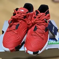 新品・未使用　ヨネックス　テニスシューズ　パワークッション　24.5