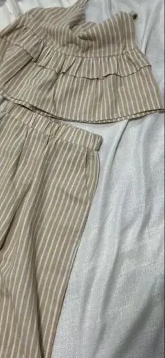 ベージュストライプ フリル付きセット