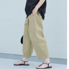 かぐれ　クロップドパンツ　ベージュ